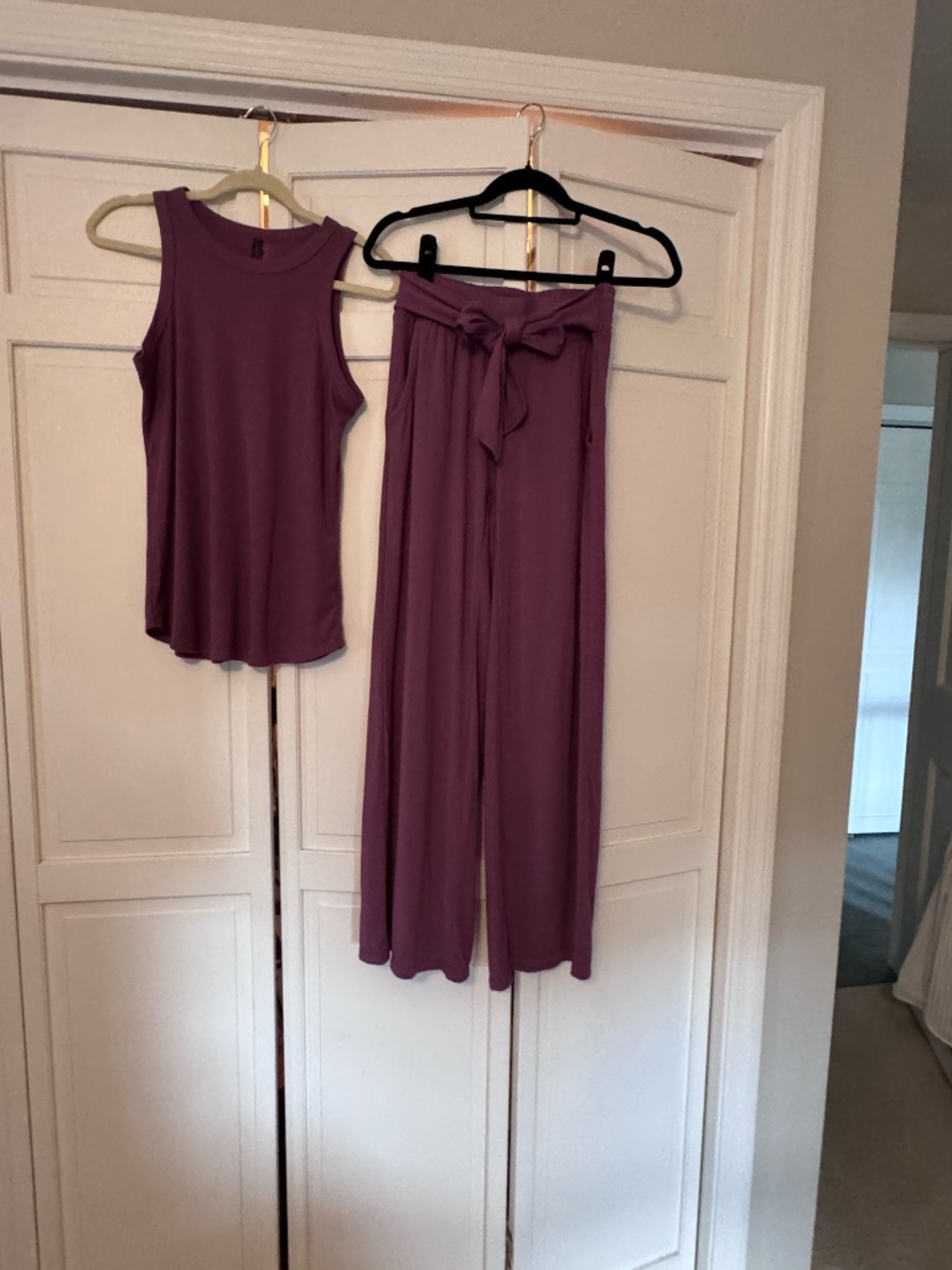 GAIAM Mauve Coordinated Lounge Set | S Tank | XS Wide Leg Pants